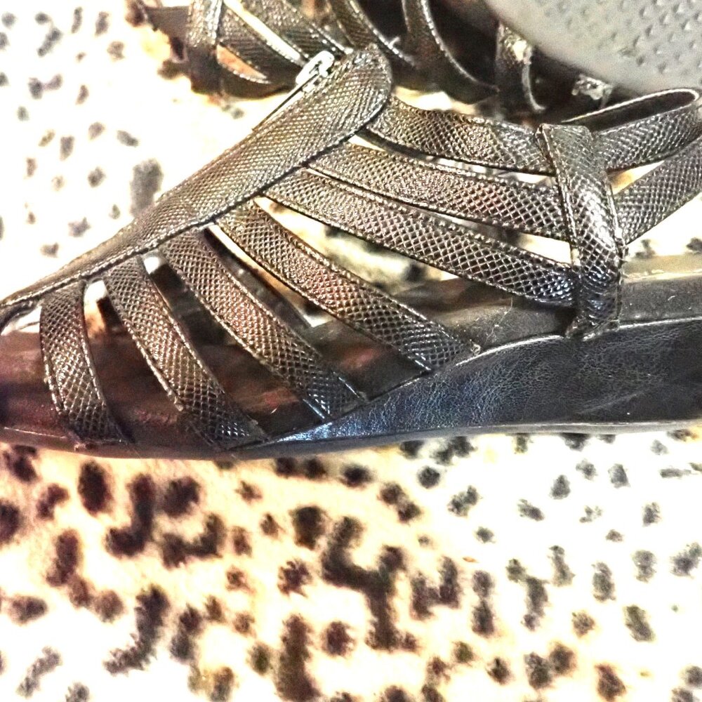 Aerosoles Heel rest A2 - gently used black  size 10